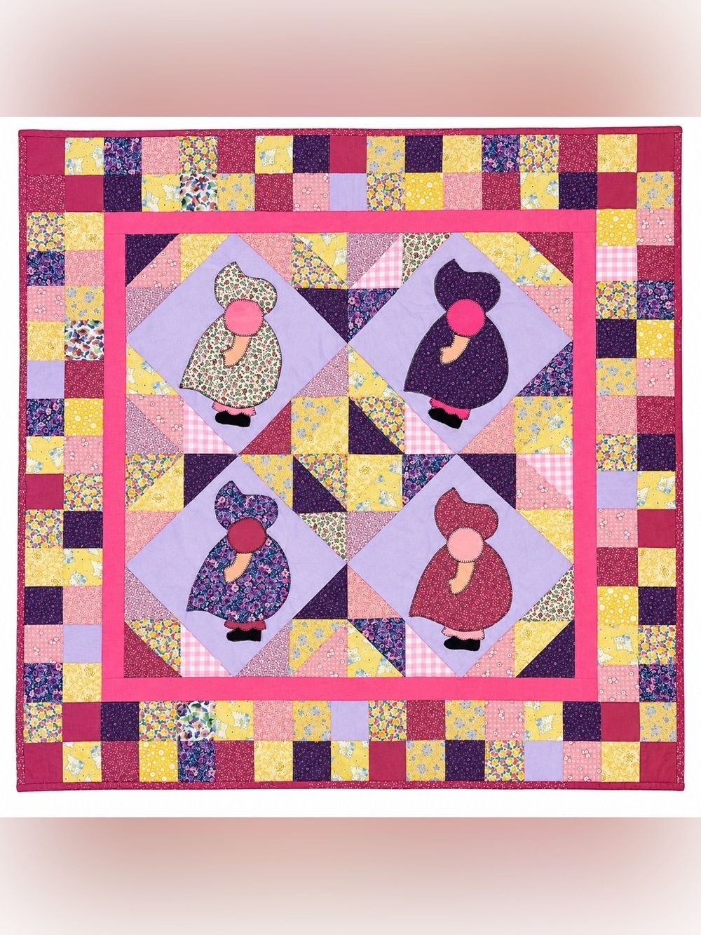 Vintage Handmade Sunbonnet Sue Patchwork Quilt Wall Hanging Baby Blanket